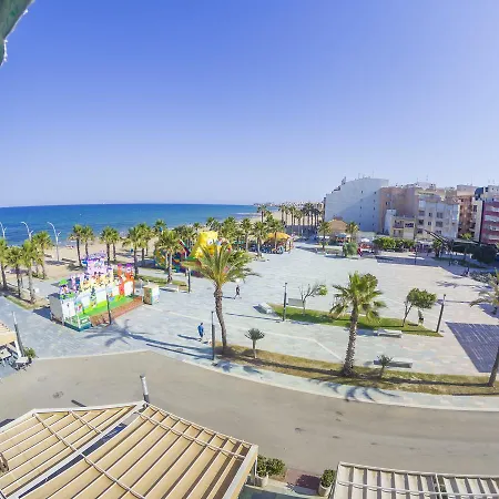 Homely La Mata Centro 아파트 *