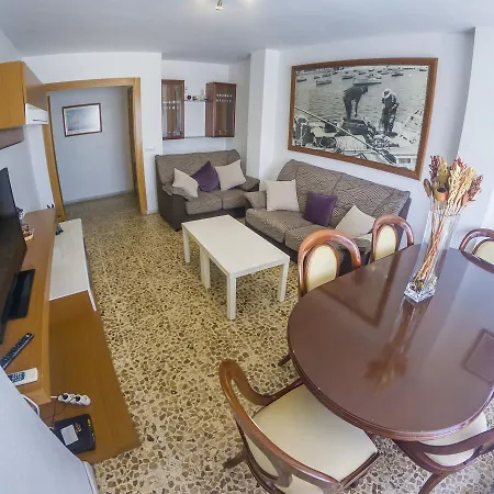 Homely La Mata Centro Appartement *