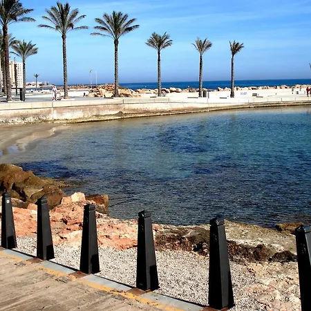 Homely La Mata Centro Appartement *